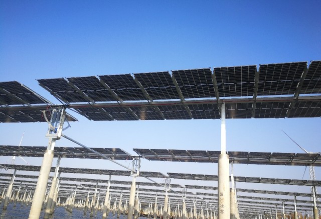 100MW Solar-Fishery Plant Takes the Lead with Huawei 1500V  