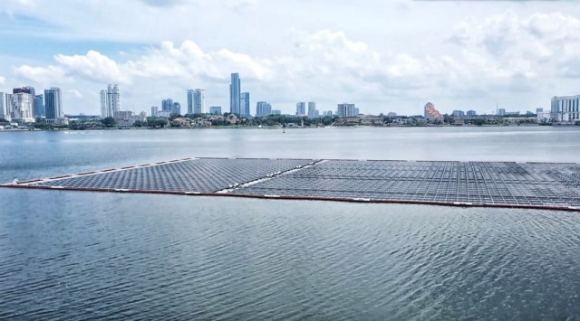 Nơi giao thoa giữa Mặt Trời và Mặt Biển: Sức mạnh điện Mặt Trời nổi ngoài khơi giúp thúc đẩy Singapore hướng tới hành trình trung hòa Carbon
