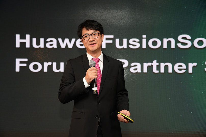 Huawei pledges to work with partners to build a new era of solar