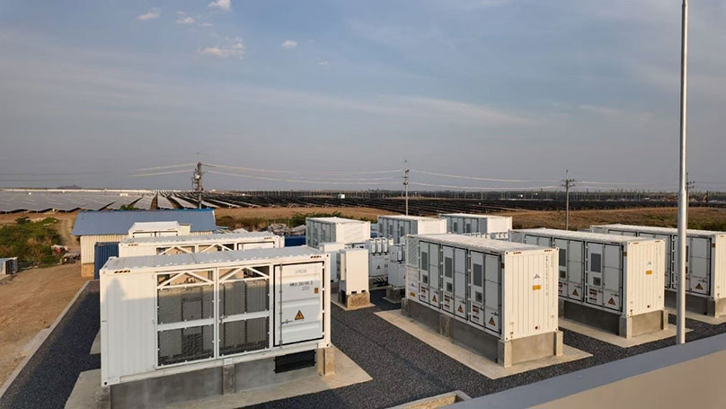 华为携手SchneiTec建成柬埔寨首个获TÜV南德认证的构网型储能项目