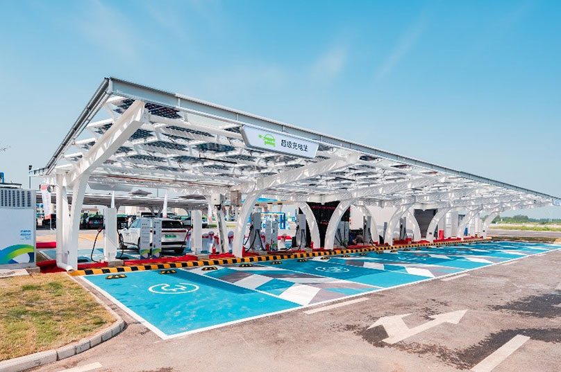 光伏+湖北交投 | 推动交通运输行业低碳绿色转型