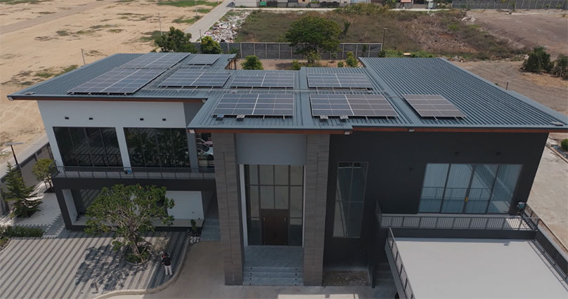 How Thailand’s Top Tech Influencer Built a Smart Solar-Powered Home & Studio