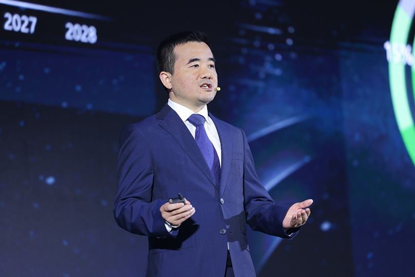 主动安全构网，携手迈入光风储发电机新时代——2024华为智能光伏战略与新品发布会