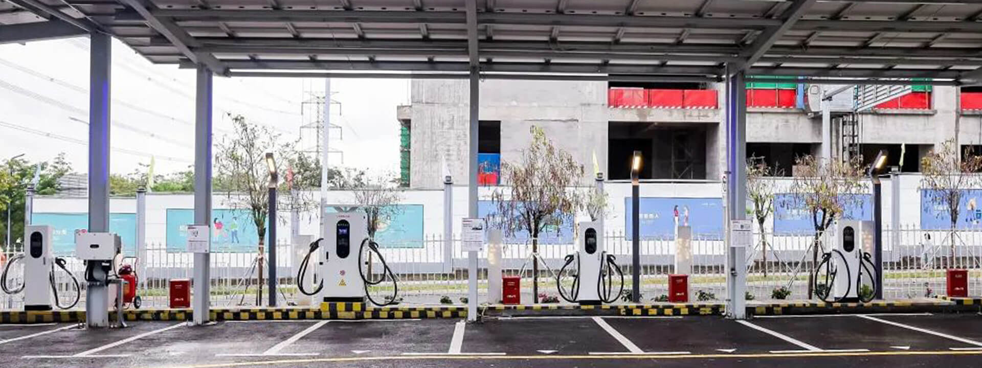 趋势八：光储充用协同
                                    