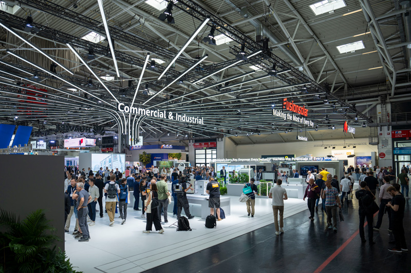 Huawei FusionSolar ได้นำเสนอเครื่องกำเนิดพลังงานหมุนเวียนอัจฉริยะ ความปลอดภัย และการเปลี่ยนแปลงสู่ระบบดิจิทัลในงาน Intersolar Europe 2024
