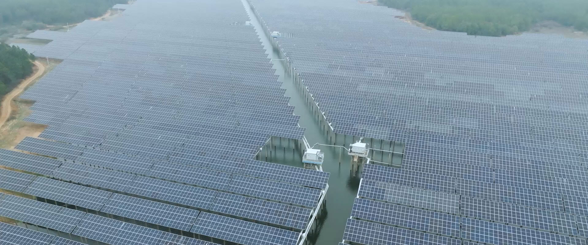 大唐江西抚州临川玉湖水上光伏电站|全球首创，华为携手尚特杰创新推出智能IV&CV融合诊断解决方案