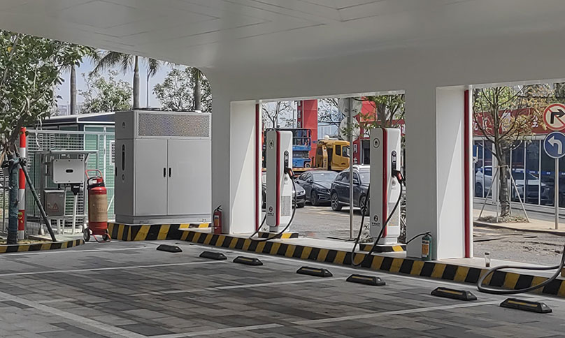 光伏+充电基建丨 “光充一体”超充站现身南沙IFC