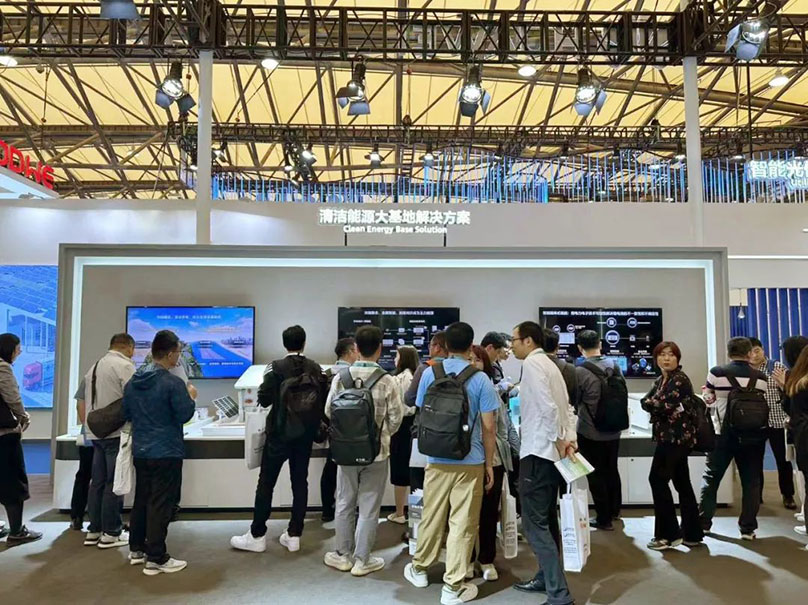融智于光 共创未来 | 华为以光储融合持续引领行业高质量发展