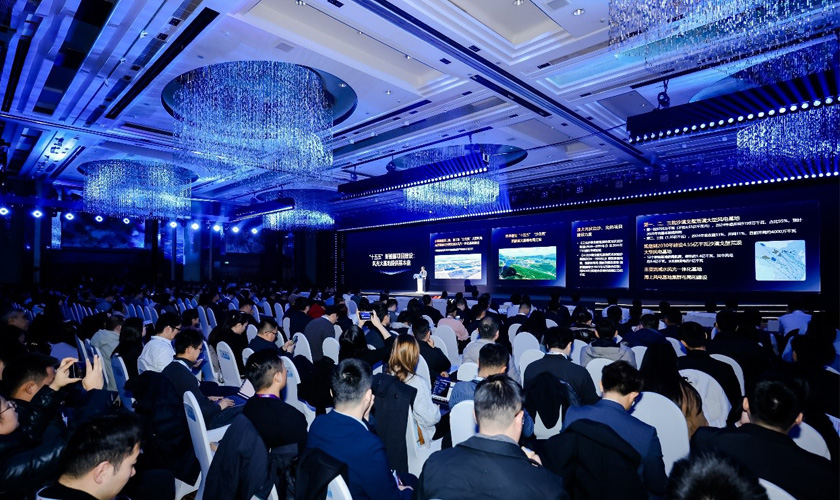 华为数字能源商用发布FusionSolar9.0解决方案 打造高质量大基地更优解